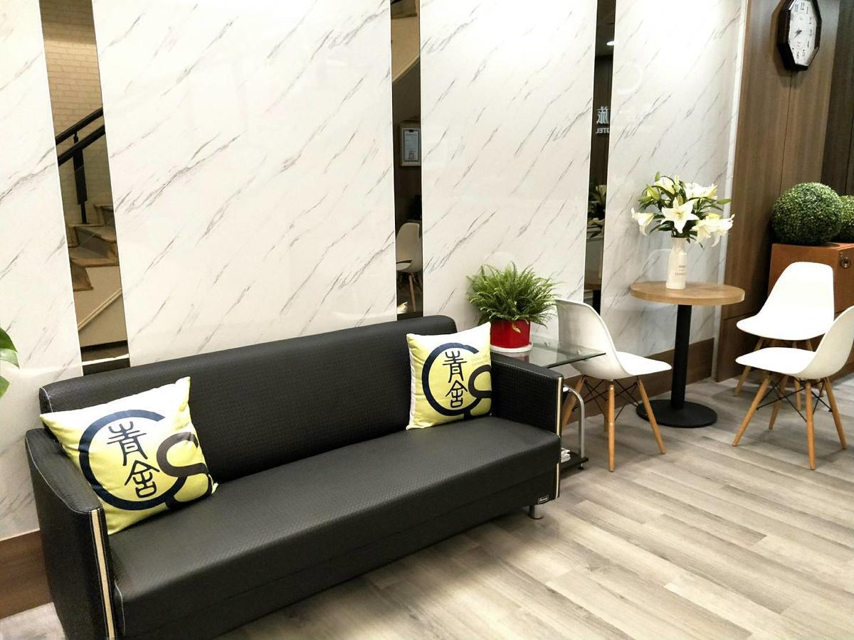 Ching She Hotel Tainan Bagian luar foto