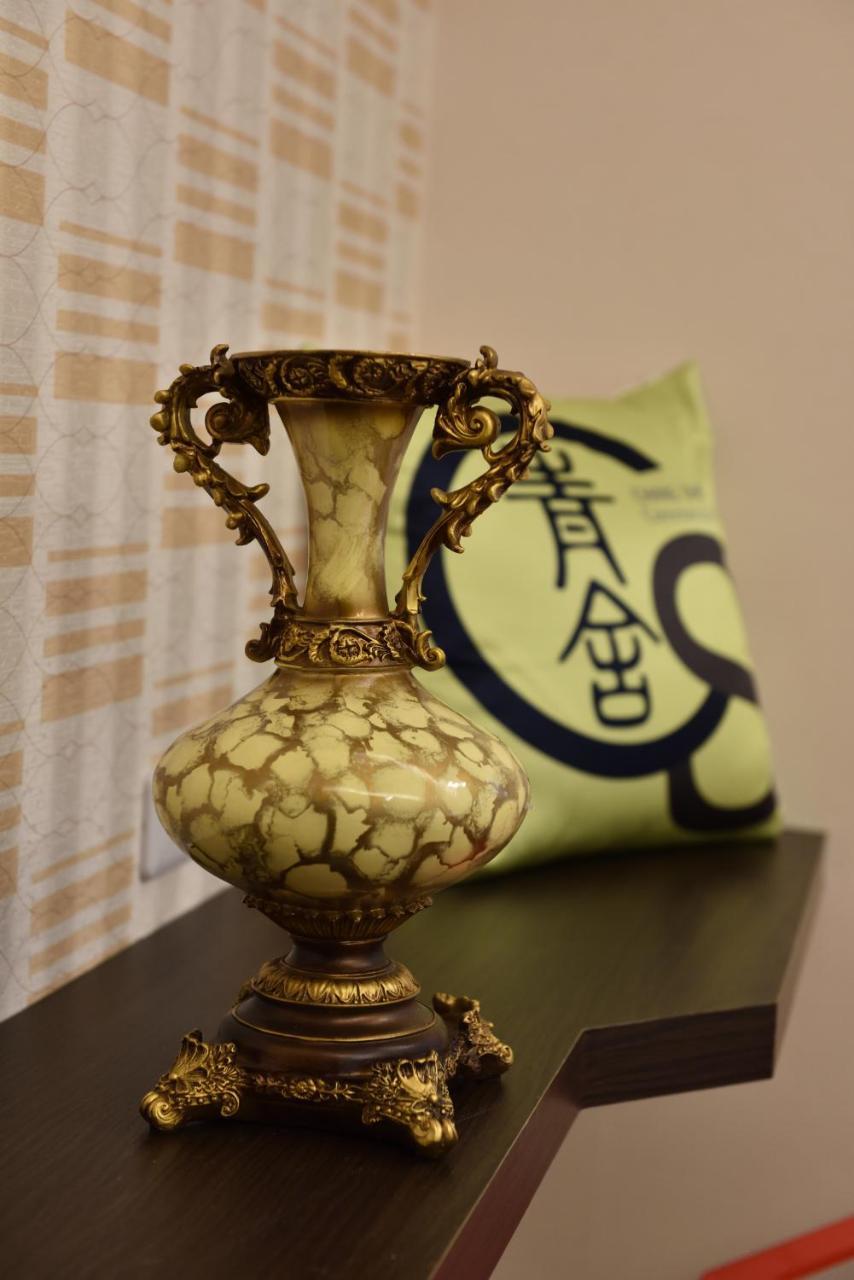 Ching She Hotel Tainan Bagian luar foto